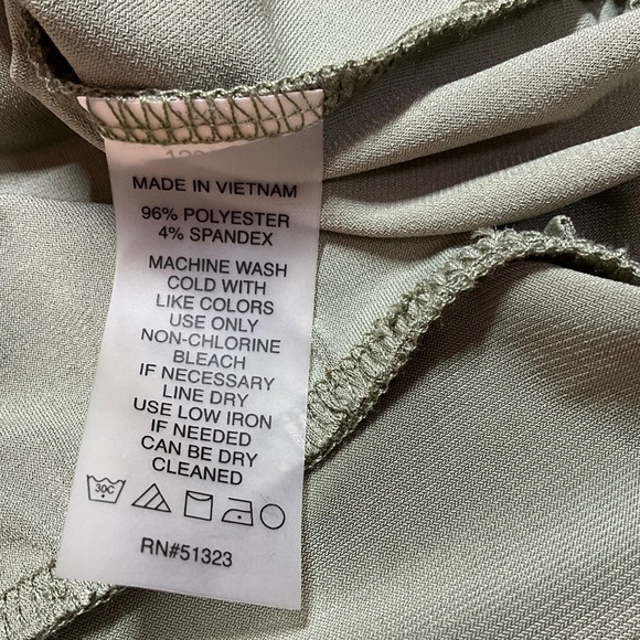 CHAUS New York Surplice Sleeveless Jersey Knit Top Sage Green US Sz XL - Picture 8 of 9